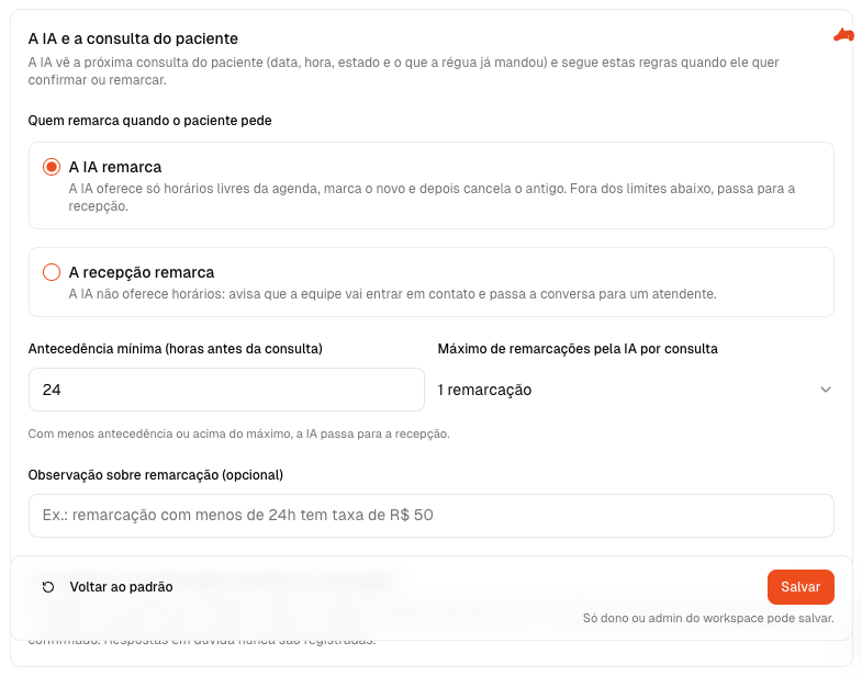 Tela da seção A IA e a consulta do paciente, com uma seta apontando para as opções de remarcação