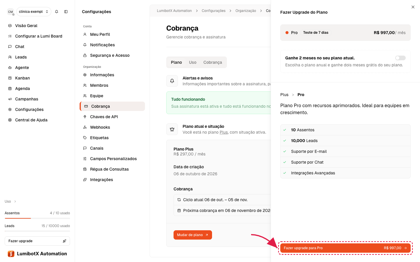 Janela de upgrade com um plano selecionado e seta vermelha destacando o botão de confirmar o novo plano